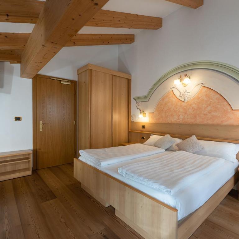 Latemar - Hotel Suites Spa - Camera Matrimoniale - 1