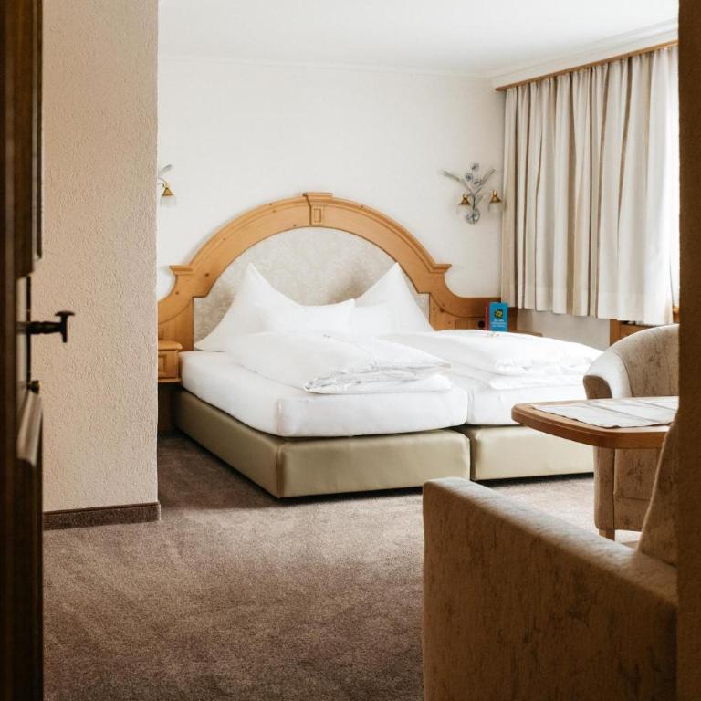 Hotel Kristall - Deluxe Doppelzimmer - 10