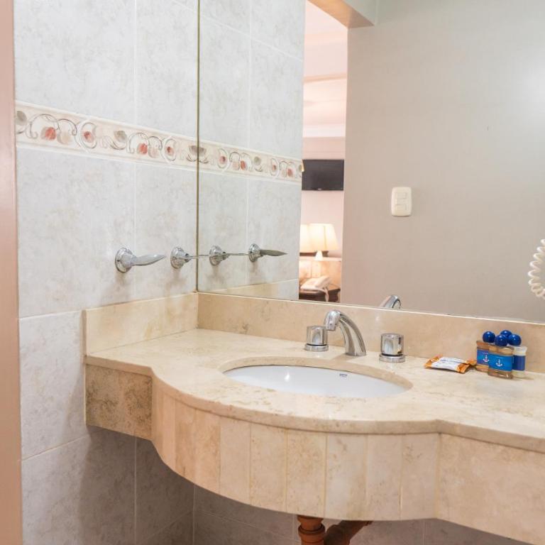 Hotel Embajador - Suite Executive - 1