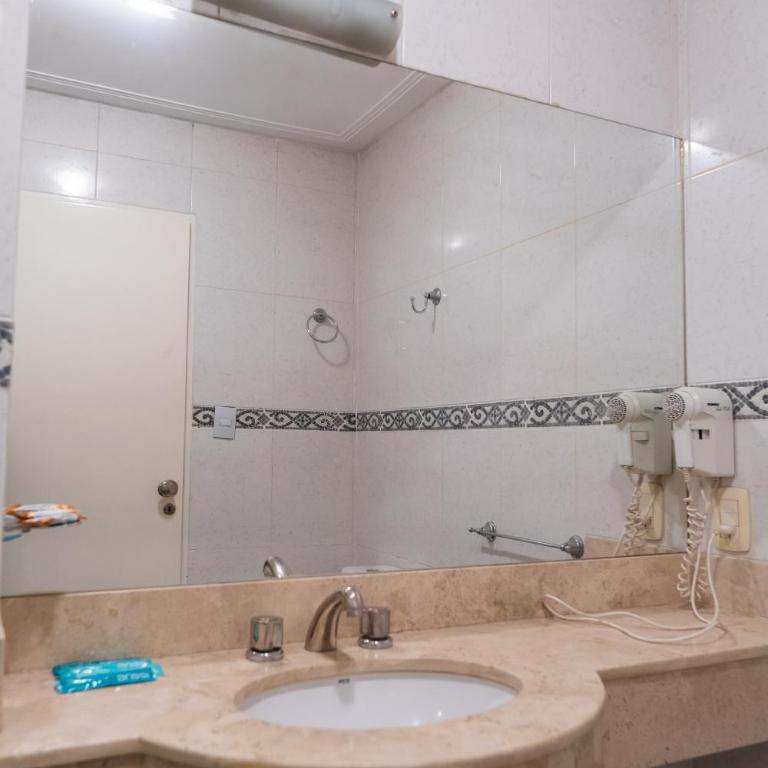Hotel Embajador - Habitación Individual Superior - 3