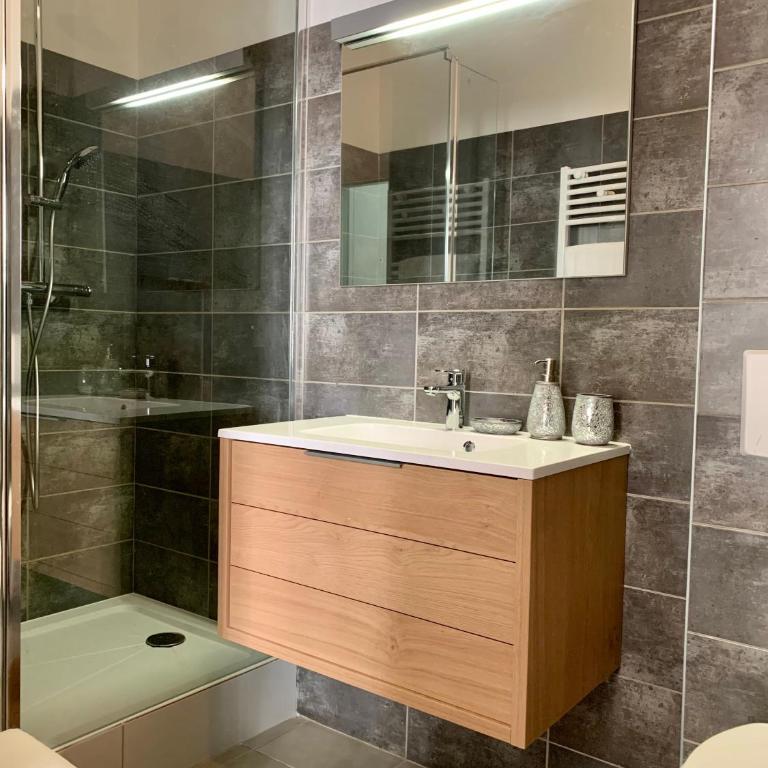 Sunny Studio Vieux Port - Appartement - Vue sur Jardin - 20