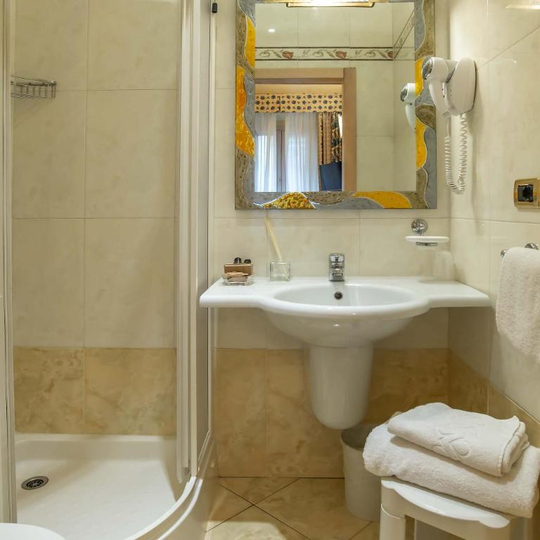 Hotel Alba Palace - Single Room - 3