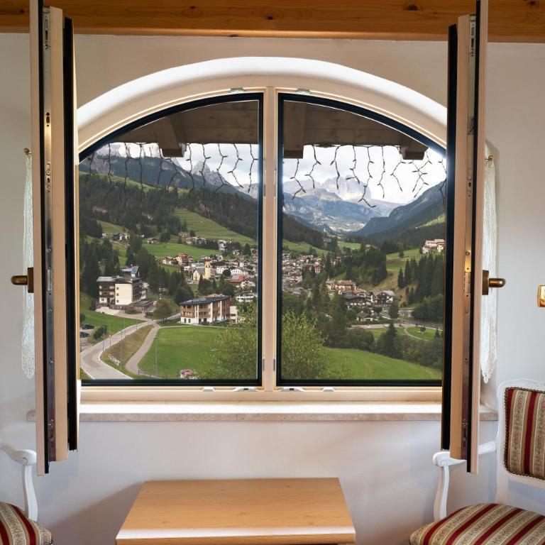 Latemar - Hotel Suites Spa - Suite Junior con Vista Montagna - 3