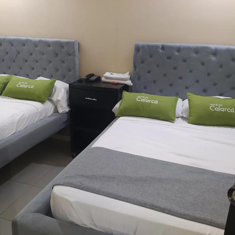 Hotel Calarca N2 - Habitación Doble - 2 camas - 3