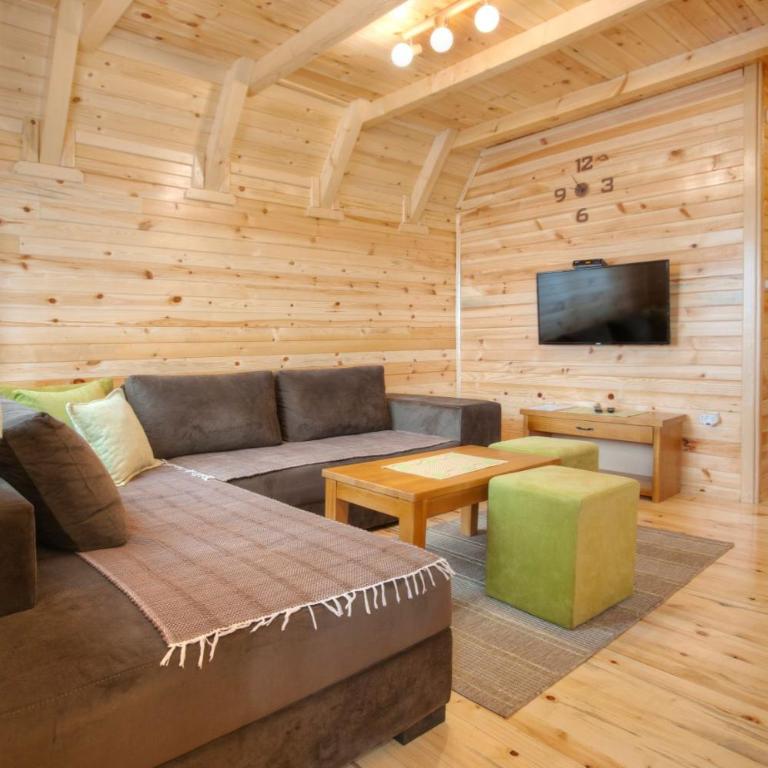 Woodland - Two-Bedroom House - 83