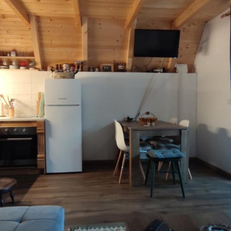 Brvnara Jahorinka - One-Bedroom House - 17