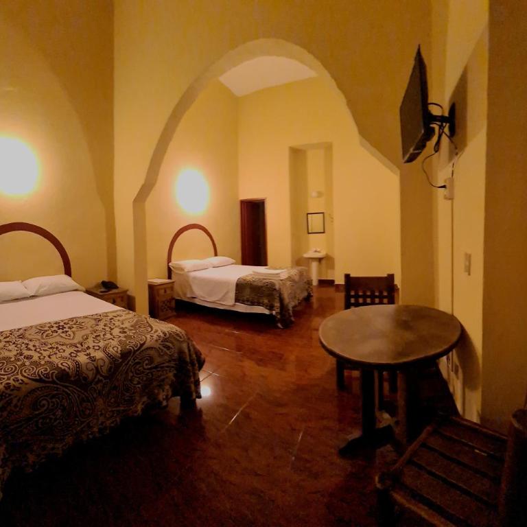 Hotel Centro Historico - Habitación Doble - 2 camas - 4