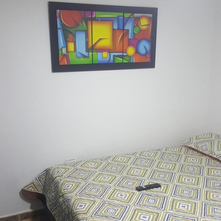 cerca club militar Corferias, embajada americana 501 - Estudio con 1 cama grande - 1