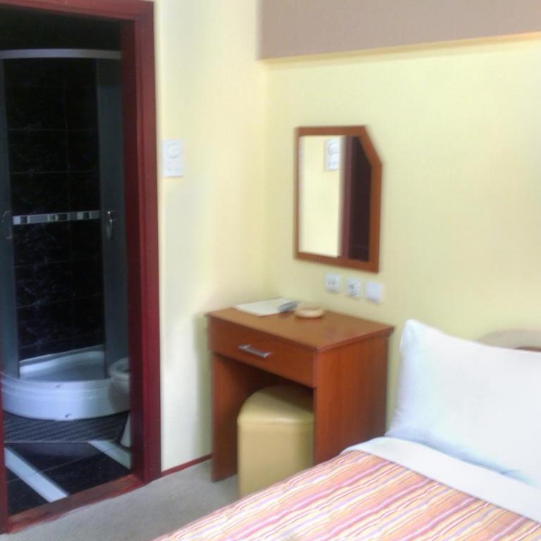 Private accommodation Lidija Rakočević - Dvokrevetna Soba sa Bračnim Krevetom - 2