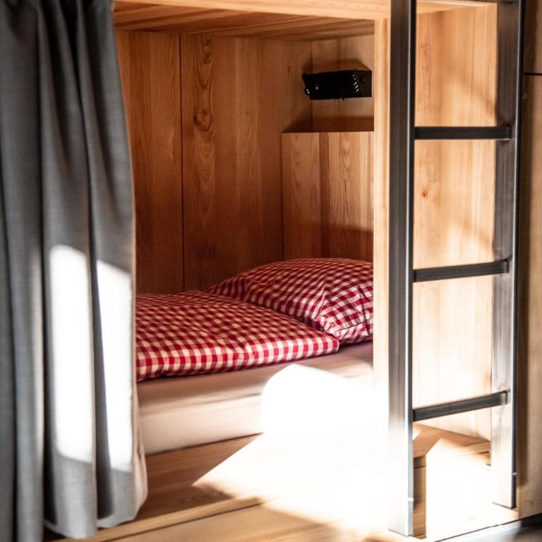 St Josefsheim Hostel - Cama en habitación compartida con 4 camas - 6