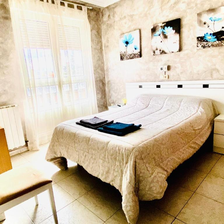 Hostal Sol Naciente - Habitación Doble - 1 o 2 camas - 10