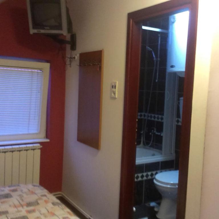 Private accommodation Lidija Rakočević - Trokrevetna Soba - 3