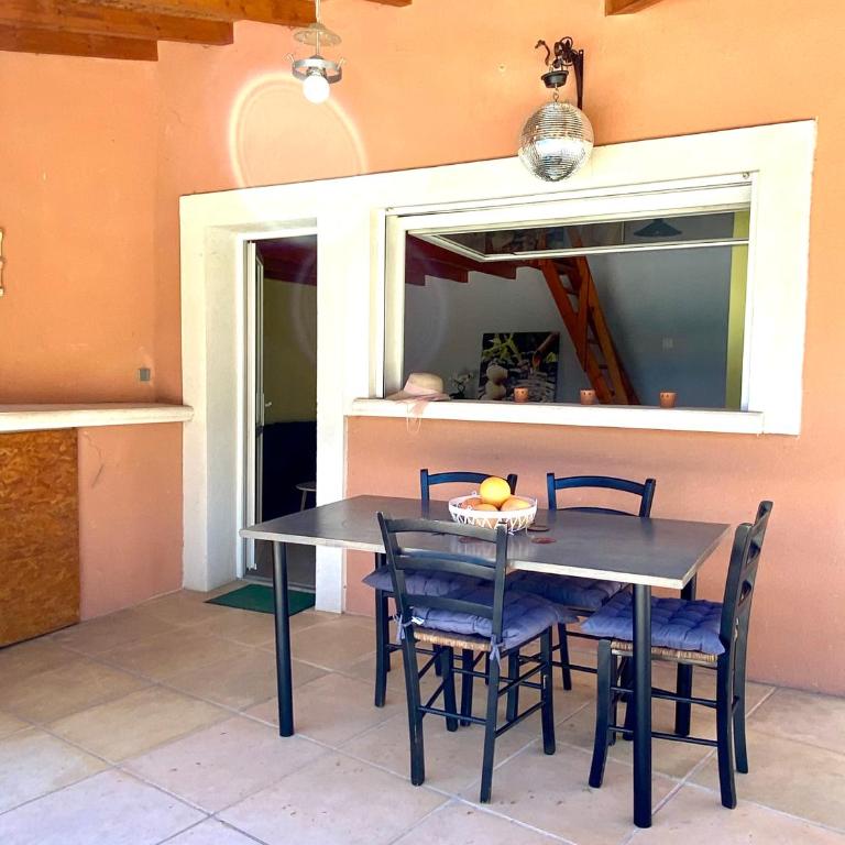 Villa et maisonnette provençales - Villa 1 Chambre - 6