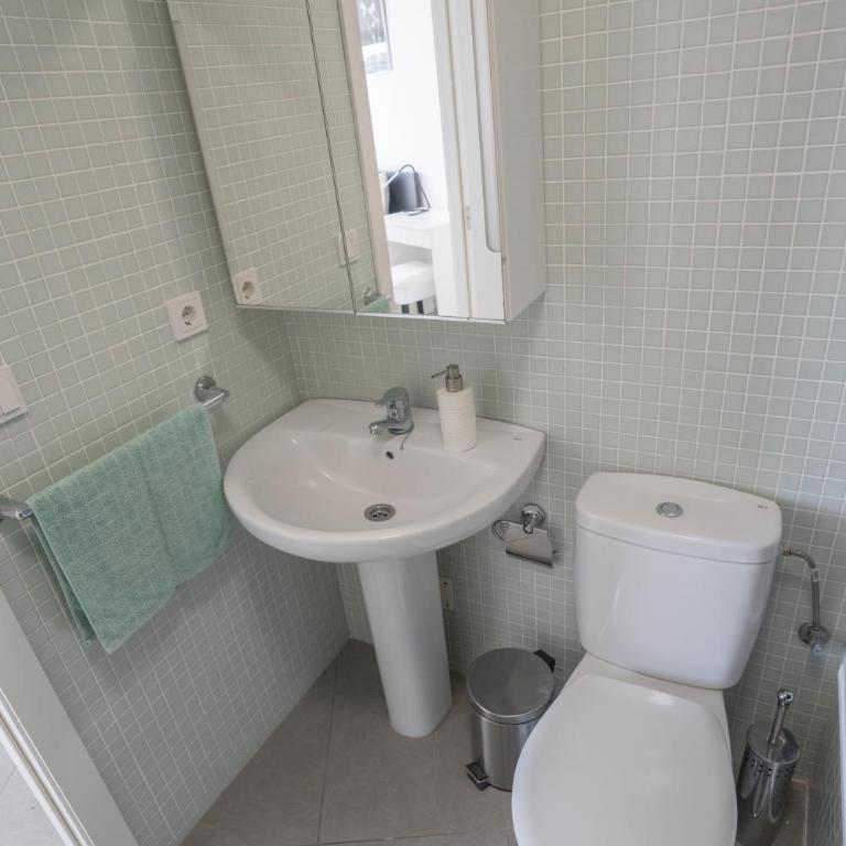 Modern sea view duplex with parking and aircon - Apartamento de 2 dormitorios - 22