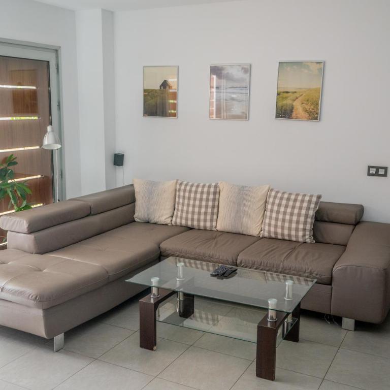 Modern sea view duplex with parking and aircon - Apartamento de 2 dormitorios - 20