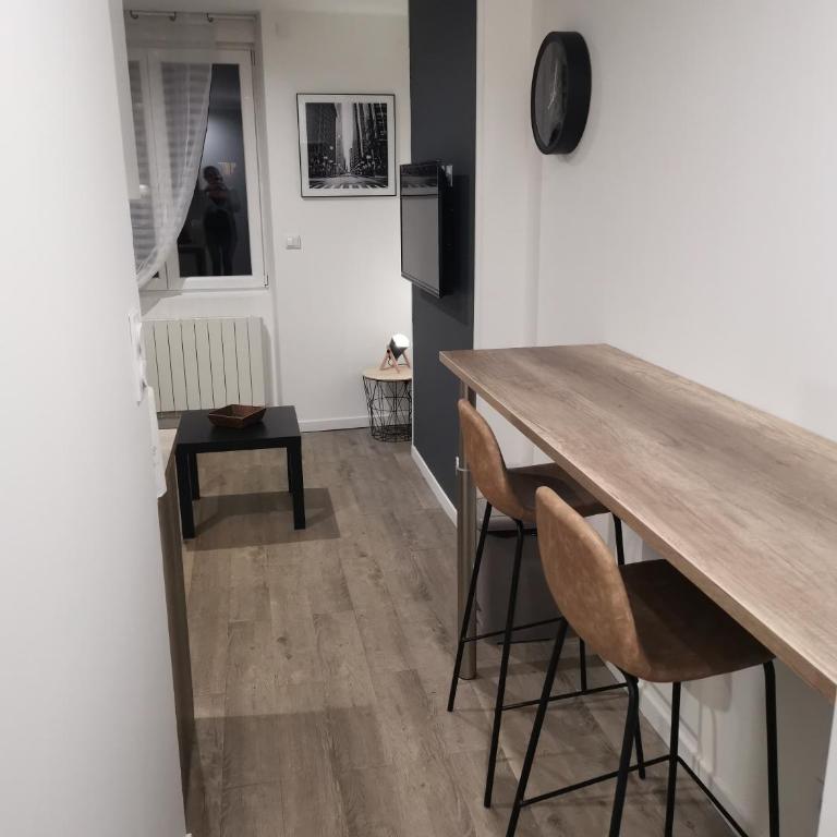 Studio cosy au pied du METRO FLACHET - Appartement 1 Chambre - 2
