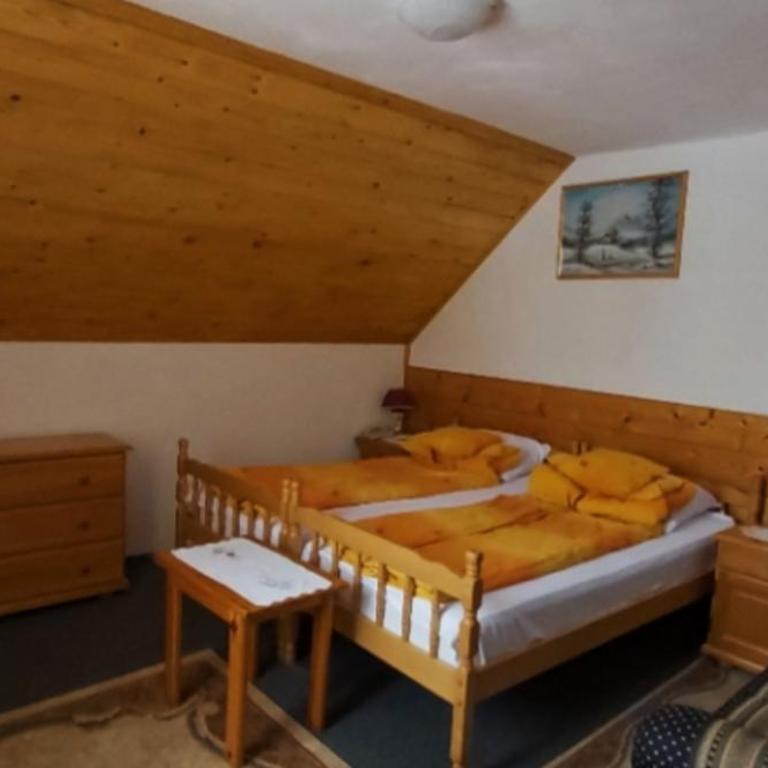 Bed and Breakfast Vila Lala - Classic Triple Room - 1