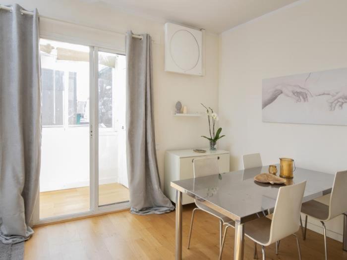 Attic Apartment 468 Sagrada Familia - One-Bedroom Apartment - 15