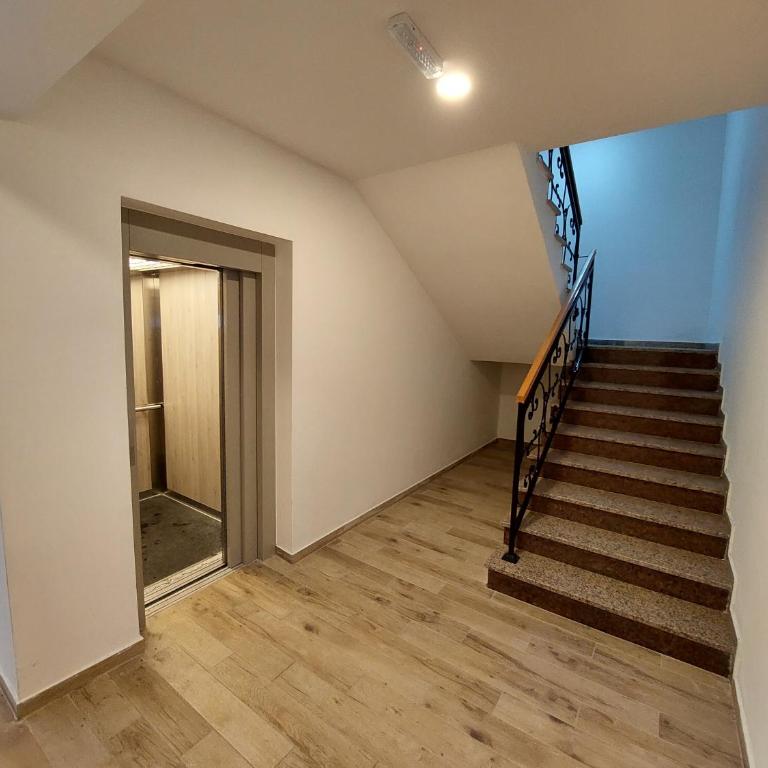 N-delux apartman - One-Bedroom Apartment - 77