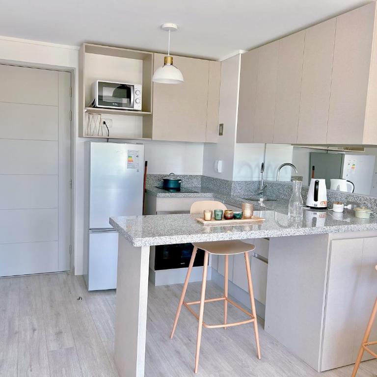 DEPARTAMENTO CON ESTACIONAMIENTO - Apartamento de 1 dormitorio - 3