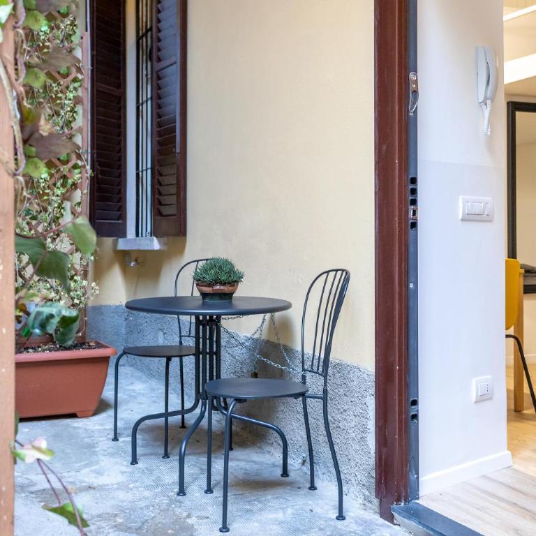 Walk to Duomo, Central Loft near Metro, M4 Linate 2min walk - Apartment - Split Level - 20