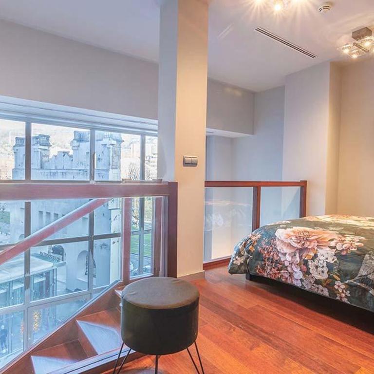 Vivienda Turística Dúplex Isozaki-Guggenheim - Duplex Apartment - 7