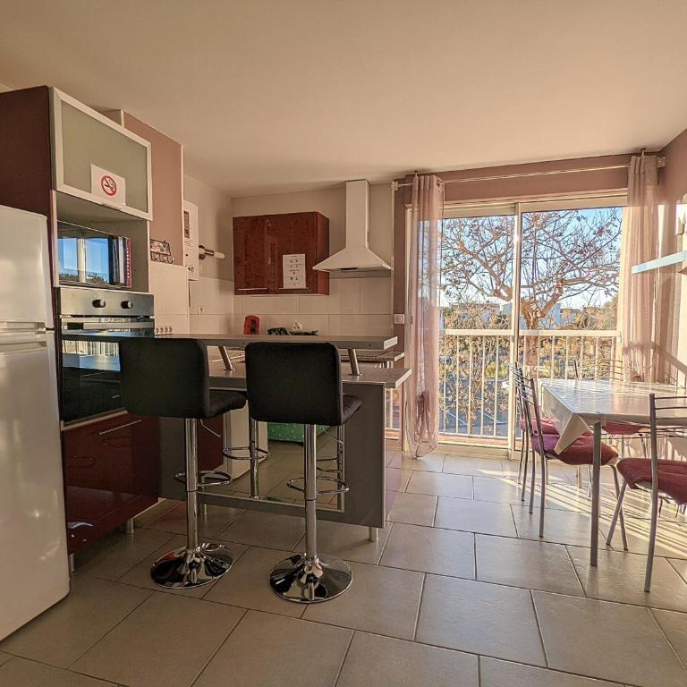 Appartement cosy avec parking proche port et plage - Appartement 1 Chambre - 10