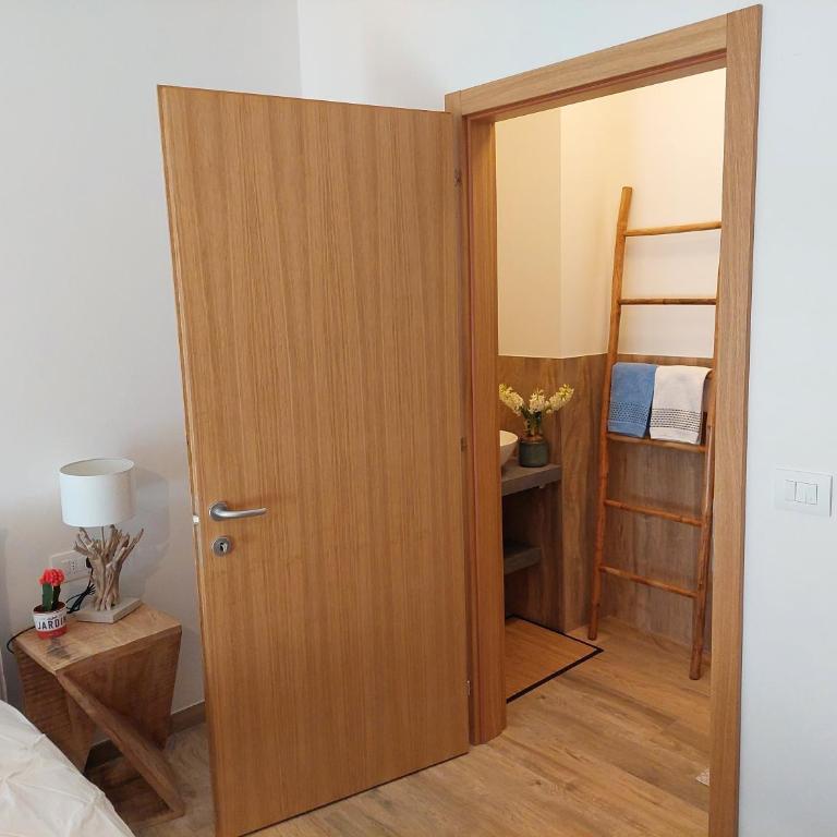La bougainville - luxury apartment - Apartment mit Seeblick - 14