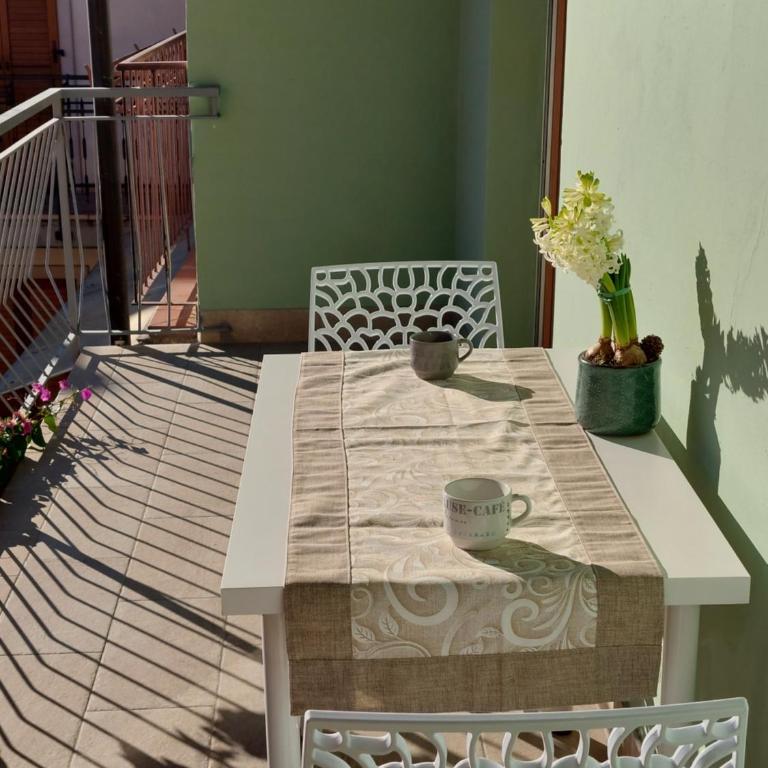 La bougainville - luxury apartment - Apartment mit Seeblick - 21