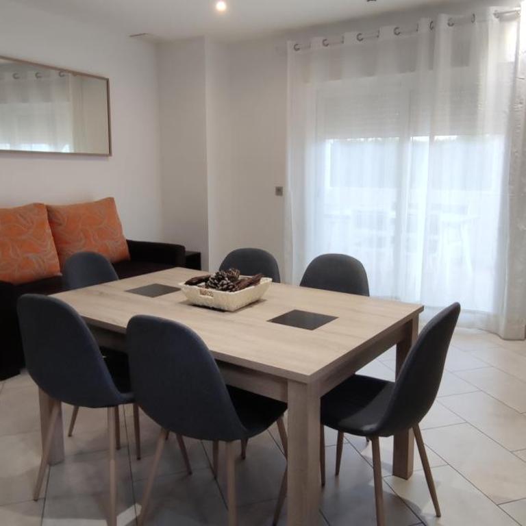 Apartamentos Cala Azul La Móra - Apartamento de 3 dormitorios con balcón - 8