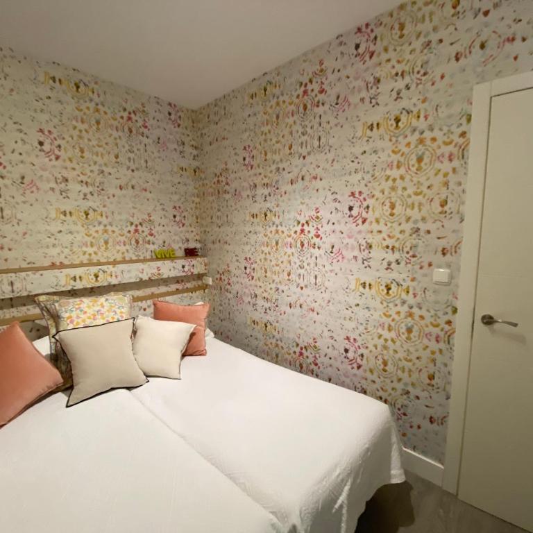 BrisasVTsansebastian In Zurriola Beach, Penthouse, sea views - Apartamento de 2 dormitorios - 13