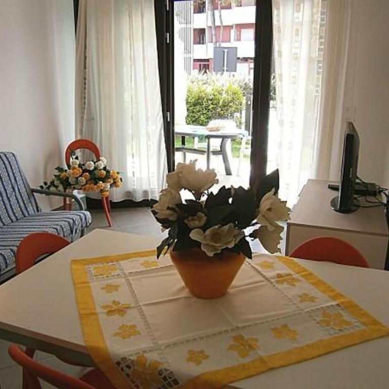 Condominio Quadrangolo-Gemini - Appartamento - Piano Terra - 5