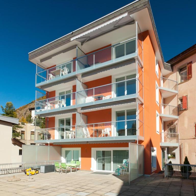 Chesa Quadrella Zimmer mit Kochecke inklusive Bergbahnen im Sommer-ausser Studio - Großes Studio mit Balkon - 2