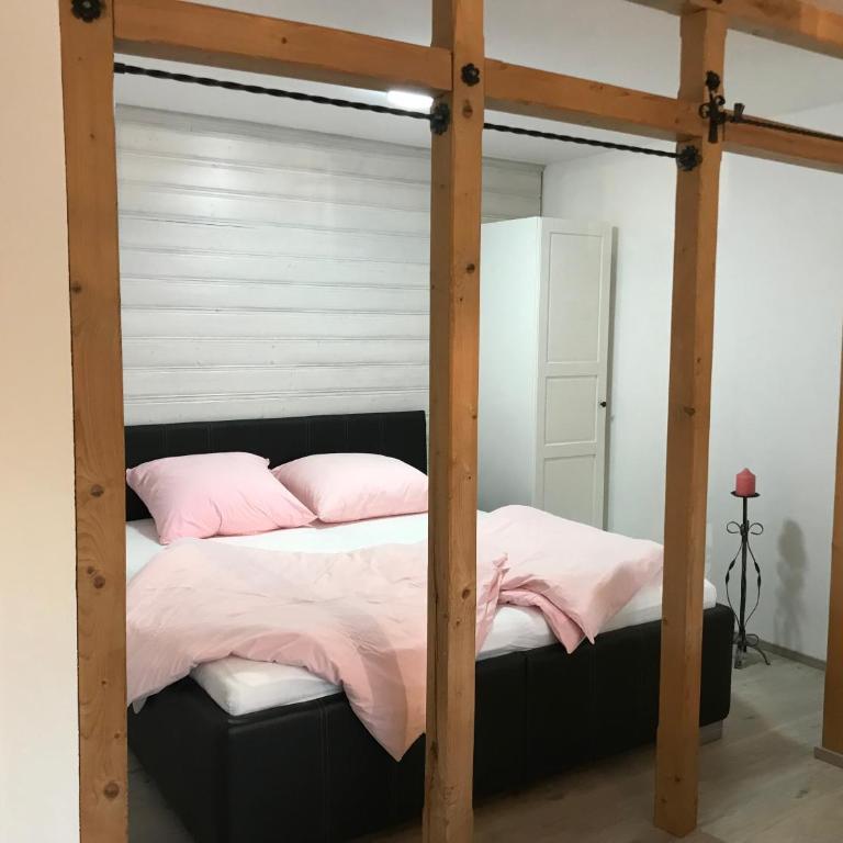 Ferienwohnung Watzmannblick & Hallenbad - Apartment mit Balkon - 3