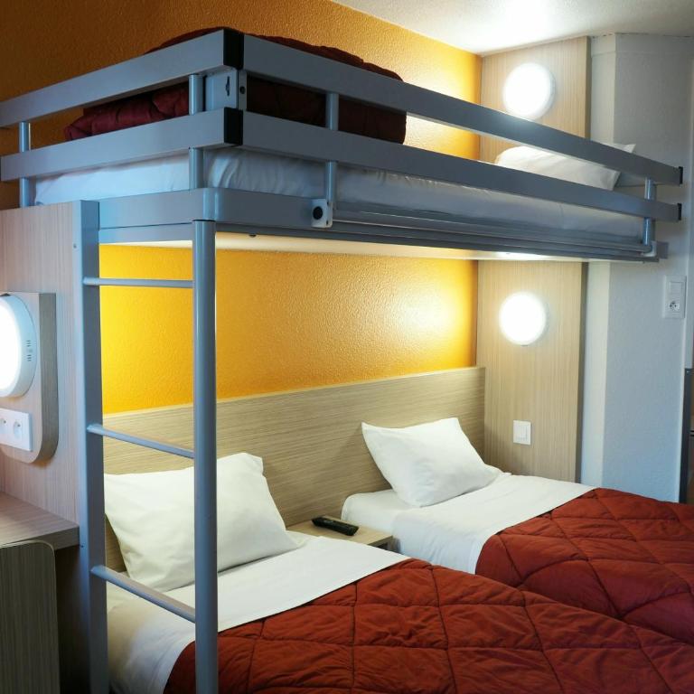Premiere Classe Saumur - Chambre Triple - 6
