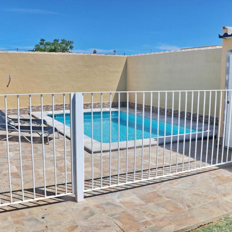 Bungalow con piscina privada - Casa - 4