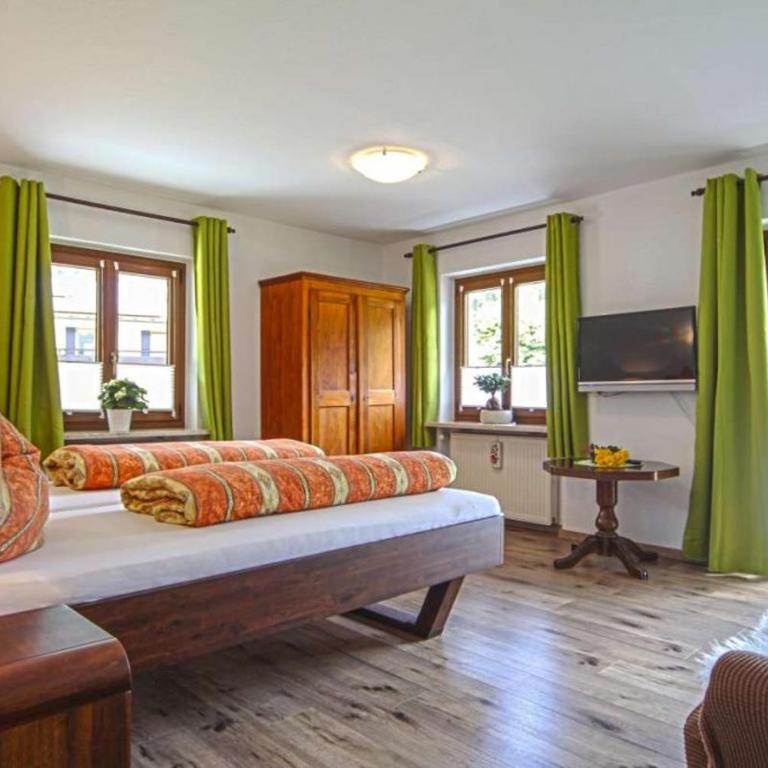 Gästehaus Weinrebe - Apartamento con balcón - 1