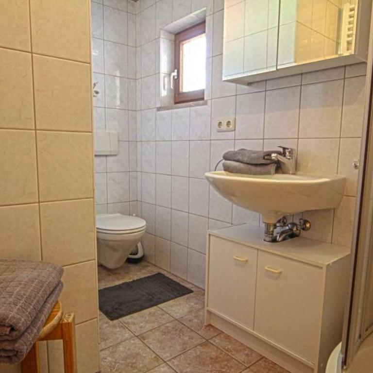 Gästehaus Weinrebe - Apartamento con vistas a las montañas - 6