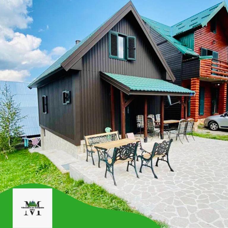 Guest House MIKA - Three-Bedroom House - 22