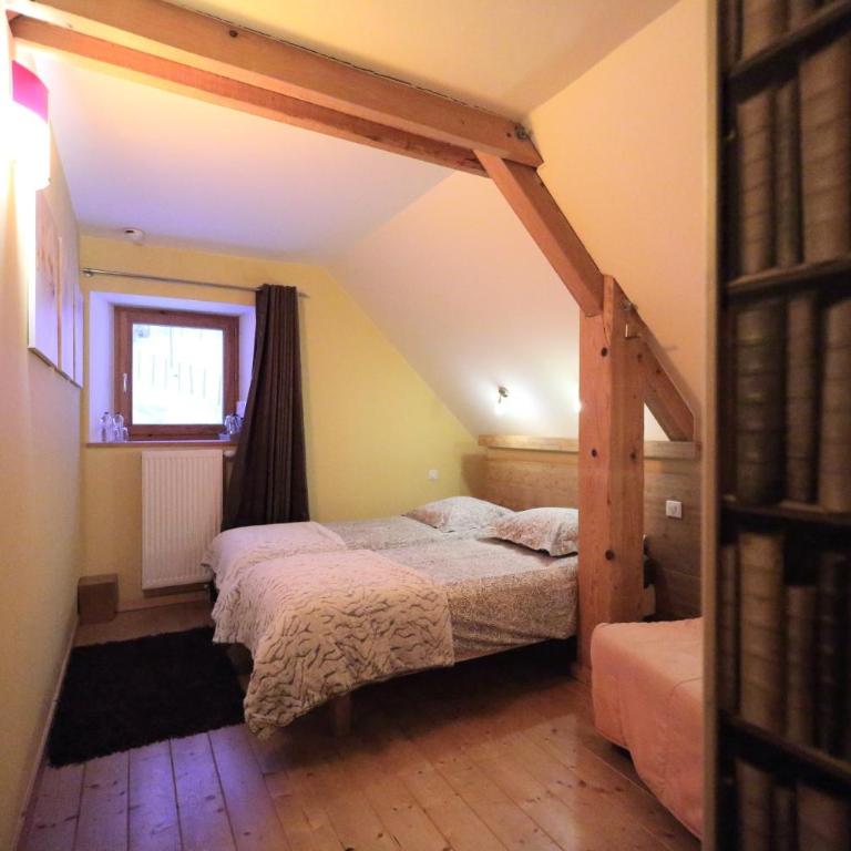 Le Valombré - Chambre Triple Standard - 7