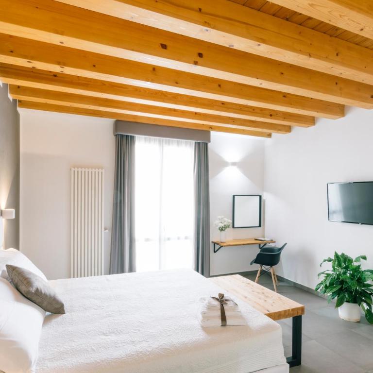Boutique BnB Dolcevita - Camera Matrimoniale Deluxe con Balcone - 7