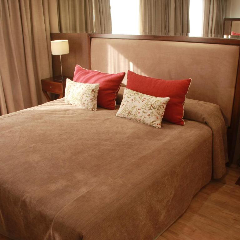 Grand King Hotel - Classic Twin Room - 4