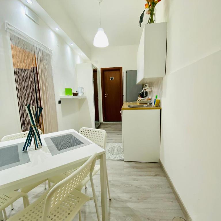 Figurari Home Napoli - One-Bedroom Apartment - 14