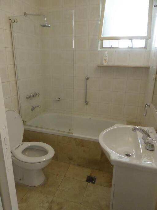 Larrea y Santa Fe - Apartamento de 2 dormitorios - 17