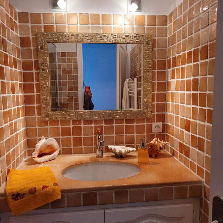 Villa Palm' Issambres 6 personnes, clim, avec piscine, jardin et parking privés - Villa 3 Chambres - 27