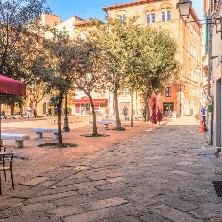 Hostly - La Pera Suite Apartment - 2 Bedrooms, Full Center - Two-Bedroom Apartment - 23