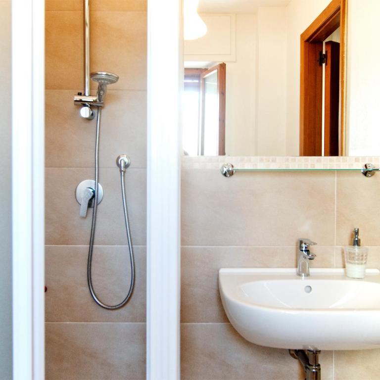Mimì Rooms - Double or Twin Room - 6