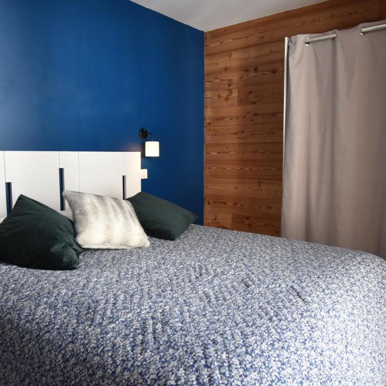 VAUJANYLOCATIONS - Marguerite - Appartement Supérieur avec Sauna - 3