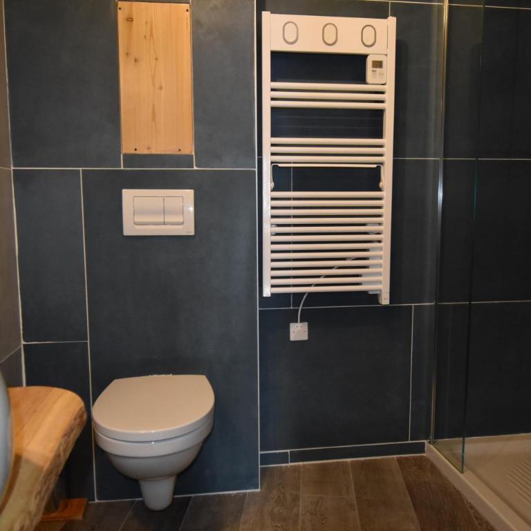 VAUJANYLOCATIONS - Marguerite - Appartement Supérieur avec Sauna - 7