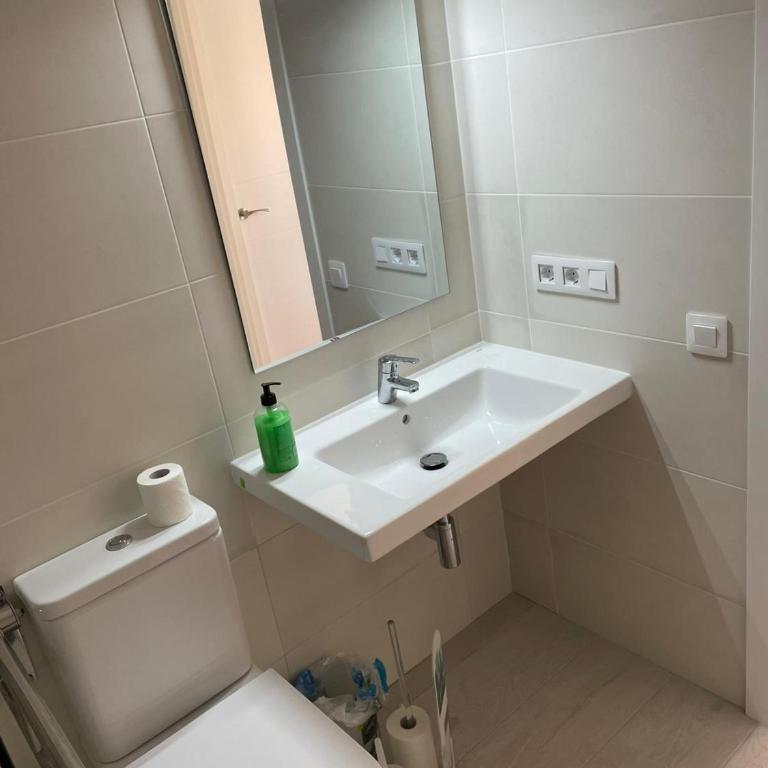 Teresita Deluxe with pool - Two-Bedroom Apartment - 38